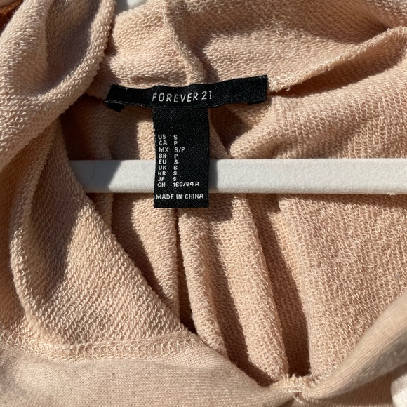 Forever 21 Cream Oversized Sweatshirt - Picture 8 of 8